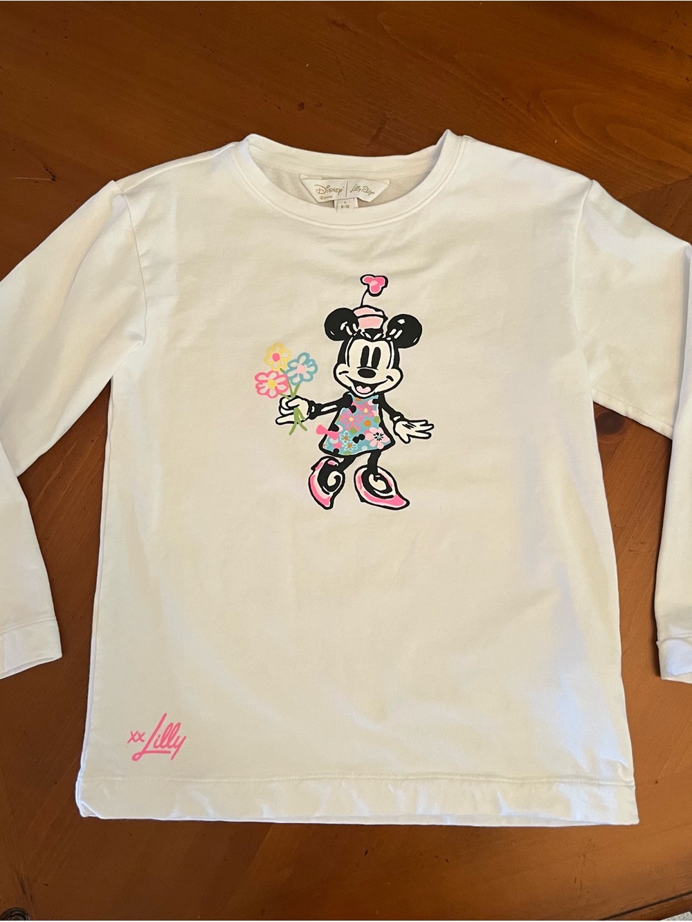 Girl’s Disney/Lilly Pulitzer Long-Sleeve Minnie Graphic Tee with Pink Accents
